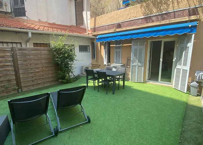 Appartement 4 personnes grande terrasse dans le Carré d Or à Nice
